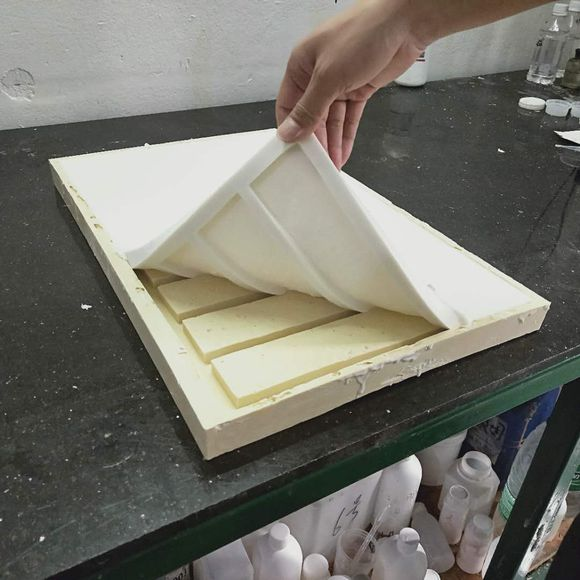 文化石液態硅膠模具膠縮水率大該怎么辦？